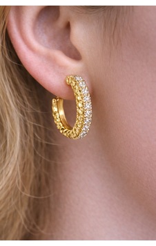 Zayria Gold Kristal Taşlı Altın Çerçeveli Bijuteri Küpe Zayria Gold Kristal Taşlı Altın Çerçeveli Bijuteri Küpe