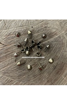 Dmr Konik Kabara Raptiye Sivri Kabara Kanepe Koltuk Çivisi Antik Sarı 11mm 50adet 11 MM Dmr Konik Kabara Raptiye Sivri Kabara Kanepe Koltuk Çivisi Antik Sarı 11mm 50adet 11 MM