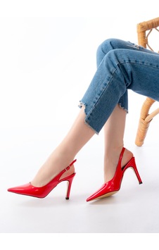 St-1153 Kırmızı Rugan Günlük Arkası Açık 9 Cm Topuklu Kadın Ayakkabı St-1153 Kırmızı Rugan Günlük Arkası Açık 9 Cm Topuklu Kadın Ayakkabı
