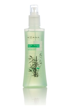 Kyana Herboria Max Kabarıklık Önleyici Gazsız Saç Spreyi 150 ML