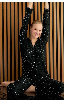 Cotonhause Kadın Önden Düğmeli Süet Siyah Pijama Takımı C5t6n6o0-11 001 Cotonhause Kadın Önden Düğmeli Süet Siyah Pijama Takımı C5t6n6o0-11 001