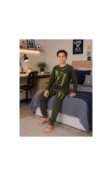 Formo Erkek Çocuk %100 Doğal Pamuk Manşet Paça Uzun Kollu Pijama Takımı Yesil Formo Erkek Çocuk %100 Doğal Pamuk Manşet Paça Uzun Kollu Pijama Takımı Yesil