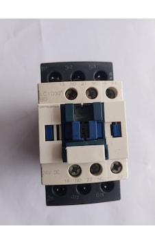 Telemecanique TeSys D kontaktör - 3P(3 NA) - AC-3 - = 440 V 32 A Telemecanique TeSys D kontaktör - 3P(3 NA) - AC-3 - = 440 V 32 A