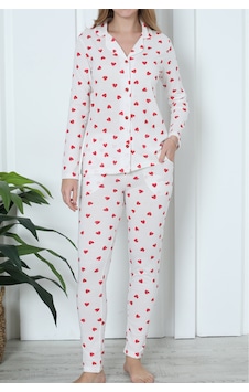 Nicoletta Kadın Düğmeli Pijama Takımı Uzun Kollu Cepli Kalpli Beyaz Nicoletta Kadın Düğmeli Pijama Takımı Uzun Kollu Cepli Kalpli Beyaz