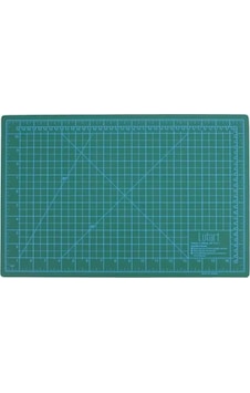 Lutart Kesim Altlığı 22x30 Cm H216 Lutart Kesim Altlığı 22x30 Cm H216