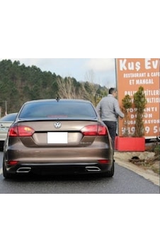 Volkswagen Jetta Makyajsız Egzoz Görünüm Difüzör