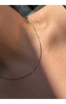 Çelik Silver İnce Minik Sıra Topçuklu Tiny Varvara Zincir Kolye -kararma Yapmaz- Gümüş Çelik Silver İnce Minik Sıra Topçuklu Tiny Varvara Zincir Kolye -kararma Yapmaz- Gümüş
