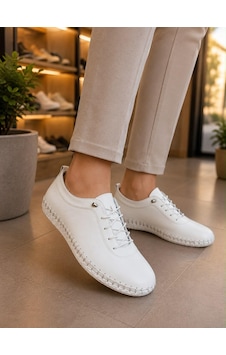 Beren Hakiki Deri Beyaz Kadın Ayakkabı Ortopedik Taban Düz Esnek Bağcıklı Comfort Casual Günlük Sneaker Beren Hakiki Deri Beyaz Kadın Ayakkabı Ortopedik Taban Düz Esnek Bağcıklı Comfort Casual Günlük Sneaker