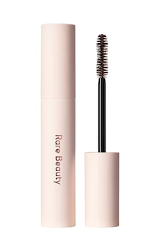 Rare Beauty Perfect Strokes Universal - Hacim Veren Maskara Brown Diğer