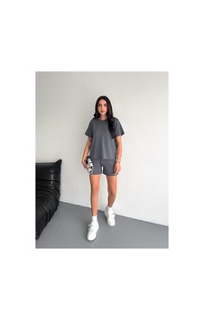 Gugus Kadın Kısa Şortlu/t-shirt 2li Takım Modal Kumaş Gri Gugus Kadın Kısa Şortlu/t-shirt 2li Takım Modal Kumaş Gri