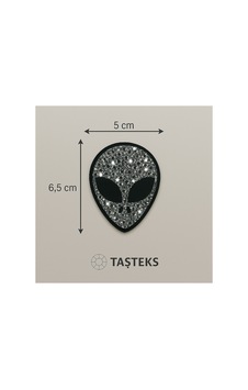 Taşlı Ütülenebilen Veya Sticker Olarak Kullanılabilen Uzaylı Modeli Taşlı Ütülenebilen Veya Sticker Olarak Kullanılabilen Uzaylı Modeli