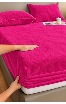 Kadife Kumaş Çift Kişilik Fitted Lastikli Çarşaf Takımı 160x200+30 Cm Fuşya Kadife Kumaş Çift Kişilik Fitted Lastikli Çarşaf Takımı 160x200+30 Cm Fuşya