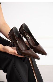 Dabab Shoes Nılay Kadın Acı Kahve Kroko Rugan Sivri Burun 7 Cm İnce Topuklu Stiletto Ayakkabı Kahverengi Dabab Shoes Nılay Kadın Acı Kahve Kroko Rugan Sivri Burun 7 Cm İnce Topuklu Stiletto Ayakkabı Kahverengi