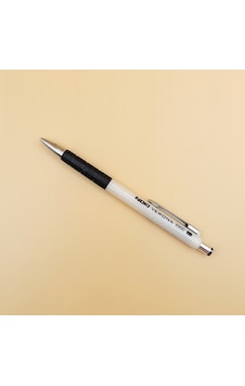 Noki Verona 8900 0.7 Mm Uçlu Kalem Kauçuk Tutuşlu Metal Klipsli Beyaz Noki Verona 8900 0.7 Mm Uçlu Kalem Kauçuk Tutuşlu Metal Klipsli Beyaz