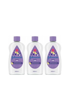 Johnson's Baby Bedtime Bebek Yağı 3 x 300 ML Johnson's Baby Bedtime Bebek Yağı 3 x 300 ML