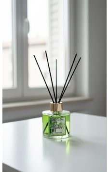 Bambu Aromalı Çubuklu Oda Spreyi Zen Ferahlığı Ve Kalıcı Etki 100 Ml Bambu Bambu Aromalı Çubuklu Oda Spreyi Zen Ferahlığı Ve Kalıcı Etki 100 Ml Bambu