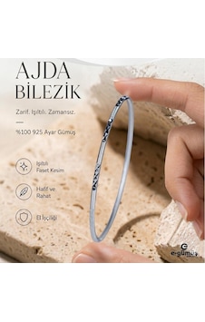 E-gümüş 925 Ayar Yıldızlı Gümüş Ajda Bilezik E-gümüş 925 Ayar Yıldızlı Gümüş Ajda Bilezik