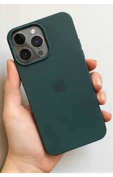 Iphone 16 Pro Uyumlu Kılıf Logolu Lansman Yumuşak Içi Kadife Silikon Kapak Yeşil Iphone 16 Pro Uyumlu Kılıf Logolu Lansman Yumuşak Içi Kadife Silikon Kapak Yeşil