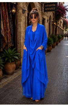 Bohem Stil Italyan Ipek Detaylı Oversize Kap Bluz- Wes Pantolon Takım Sax Mavi Bohem Stil Italyan Ipek Detaylı Oversize Kap Bluz- Wes Pantolon Takım Sax Mavi