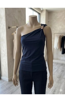 Asvella Trend Tek Omuz Detaylı Şık Bluz Lacivert Asvella Trend Tek Omuz Detaylı Şık Bluz Lacivert