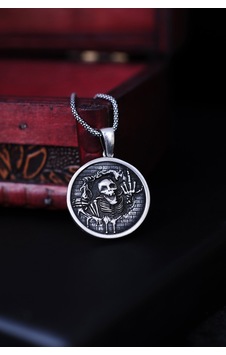Encili Silver 925 Ayar Gümüş Özel Tasarım Kabartma İskelet Model Erkek Kolye Gümüş Encili Silver 925 Ayar Gümüş Özel Tasarım Kabartma İskelet Model Erkek Kolye Gümüş