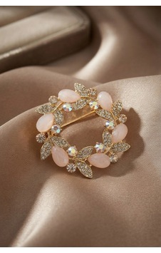Mey İthalat Gold Pembe Detaylı Zirkon Taşlı Broş Çok Renkli Mey İthalat Gold Pembe Detaylı Zirkon Taşlı Broş Çok Renkli