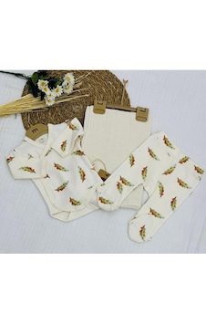 Minisse Baskılı Çıtçıtlı Badi, Alt Ve Müslin Battaniyeli Yenidoğan Bebek 3lü Set Tüy Minisse Baskılı Çıtçıtlı Badi, Alt Ve Müslin Battaniyeli Yenidoğan Bebek 3lü Set Tüy