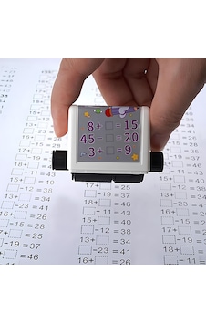 Toplama Ve Çıkarma İşlemi Alıştırma Test Kaşesi Matematik Eğitim Oyuncağı Ayarlanabilir Rulo Damga Eğlenceli Matematik Soruları 1-100 Arası Sayılar Çocuklar İçin Pratik Ve Öğrenme Arac