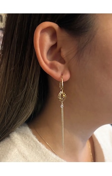 Kadın Yuvarlak Birbirine Geçmeli Halka Model Sallantılı Çelik Küpe Gold Kadın Yuvarlak Birbirine Geçmeli Halka Model Sallantılı Çelik Küpe Gold