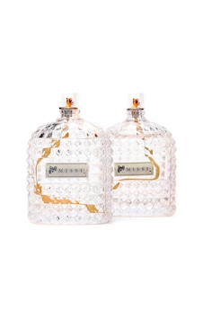 ' Li Vanilya Kokulu Kare Kristal Cam Şişe Kandil Seti 2x100 Ml Çok Renkli ' Li Vanilya Kokulu Kare Kristal Cam Şişe Kandil Seti 2x100 Ml Çok Renkli
