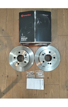 Mercedes W124 W201 Arka Fren Diski Takımı Brembo Mercedes W124 W201 Arka Fren Diski Takımı Brembo