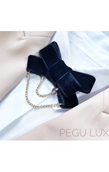 Pegu Lux Kadife Taşlı Siyah Yaka Gömlek Ceket Broş, Yaka İğnesi 05 Pegu Lux Kadife Taşlı Siyah Yaka Gömlek Ceket Broş, Yaka İğnesi 05