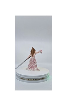 Pyramid Head Figür Silent Hill Piramit Kafa 18 Cm Pyramid Head Figür Silent Hill Piramit Kafa 18 Cm