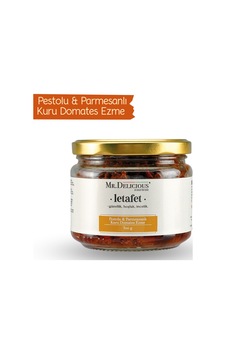 Pestolu & Parmesanlı Kuru Domates Ezme Pestolu & Parmesanlı Kuru Domates Ezme
