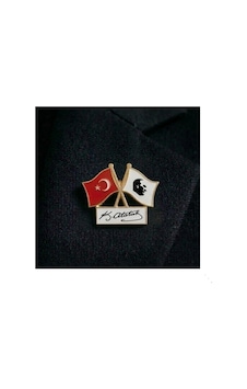 İkili Bayraklı Türk Bayrağı Atalı İmzalı Yaka Rozeti - 2 Adet Kırmızı İkili Bayraklı Türk Bayrağı Atalı İmzalı Yaka Rozeti - 2 Adet Kırmızı