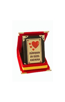 Dünyanın En Güzel Kadınına Plaketi 1 33631315 Dünyanın En Güzel Kadınına Plaketi 1 33631315