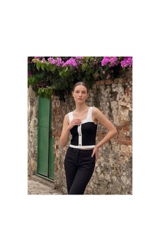 Onno Style Women Kolsuz Askılı Düğme Detaylı Kadın Triko Bluz Siyah Onno Style Women Kolsuz Askılı Düğme Detaylı Kadın Triko Bluz Siyah