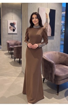 Dorne Moda Taş İşlemeli Yaka Ve Kol Detaylı Uzun Davet Elbisesi Kahverengi Kahverengi Dorne Moda Taş İşlemeli Yaka Ve Kol Detaylı Uzun Davet Elbisesi Kahverengi Kahverengi