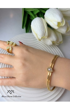 Damla Model Zirkon Taşlı Çelik Ajda Charmı / Kolye Ucu Gold Damla Model Zirkon Taşlı Çelik Ajda Charmı / Kolye Ucu Gold