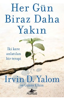 Her Gün Biraz Daha Yakın