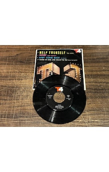 V.a. - Top 4 Tom Jones, Bobby Goldsboro, The Equals, Dusty Sprin V.a. - Top 4 Tom Jones, Bobby Goldsboro, The Equals, Dusty Sprin