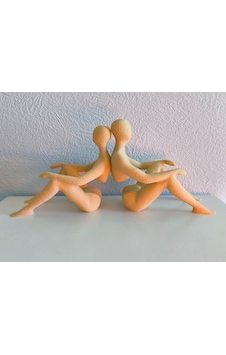 Sırt Sırta Oturan Sevgili Çift Heykeli Hediyelik Dekoratif Obje Figür 15 Cm Sırt Sırta Oturan Sevgili Çift Heykeli Hediyelik Dekoratif Obje Figür 15 Cm