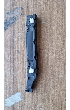 İ20 08-11 Ön Sağ Tampon Braketi Yan 865161j000 İ20 08-11 Ön Sağ Tampon Braketi Yan 865161j000