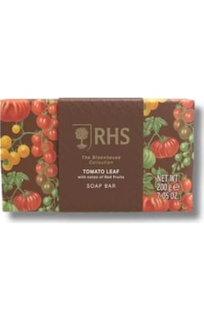 Rhs The Greenhouse Tomato Leaf With Notes Of Red Fruits Sabun 200 Gr 639136506782 Diğer Rhs The Greenhouse Tomato Leaf With Notes Of Red Fruits Sabun 200 Gr 639136506782 Diğer