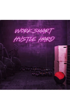 Work Smart Hustle Hard Yazılı Neon Tabela Pembe Work Smart Hustle Hard Yazılı Neon Tabela Pembe