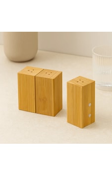 Ahşap Bambu Mıknatıslı 2'li Baharatlık & Tuzluk 4.5 5 9 Cm Altın Ahşap Bambu Mıknatıslı 2'li Baharatlık & Tuzluk 4.5 5 9 Cm Altın