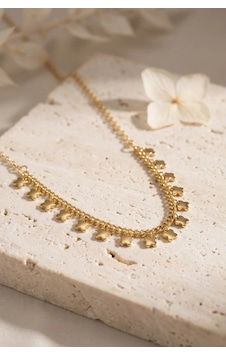 Şık Gold Pirinç Yonca Kolye 45 Cm Uzunlukta Çok Renkli Şık Gold Pirinç Yonca Kolye 45 Cm Uzunlukta Çok Renkli
