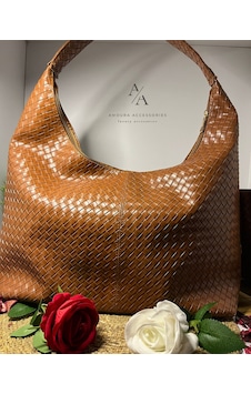 Amoura Trendlerin Vazgeçilmezi Örgü Hobo Çanta Serisi Bordo Amoura Trendlerin Vazgeçilmezi Örgü Hobo Çanta Serisi Bordo