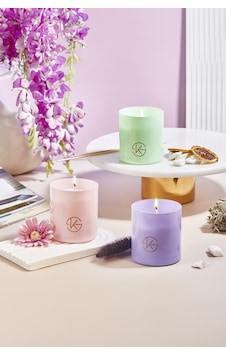Selka Home Flowery Pathculi Lavander Kokulu Organik Cam Mum 480 Gr Yeşil Selka Home Flowery Pathculi Lavander Kokulu Organik Cam Mum 480 Gr Yeşil