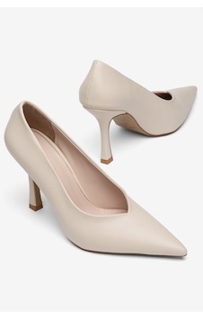 Dilimler Ayakkabı Büyük Numara Kadın İnce Topuklu Stiletto Ayakkabı Bej Sivri Burun V Yüz-5355 Dilimler Ayakkabı Büyük Numara Kadın İnce Topuklu Stiletto Ayakkabı Bej Sivri Burun V Yüz-5355